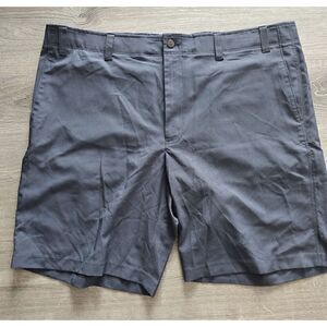 Callaway Golf Flat Front Shorts Gray  Pattern 42